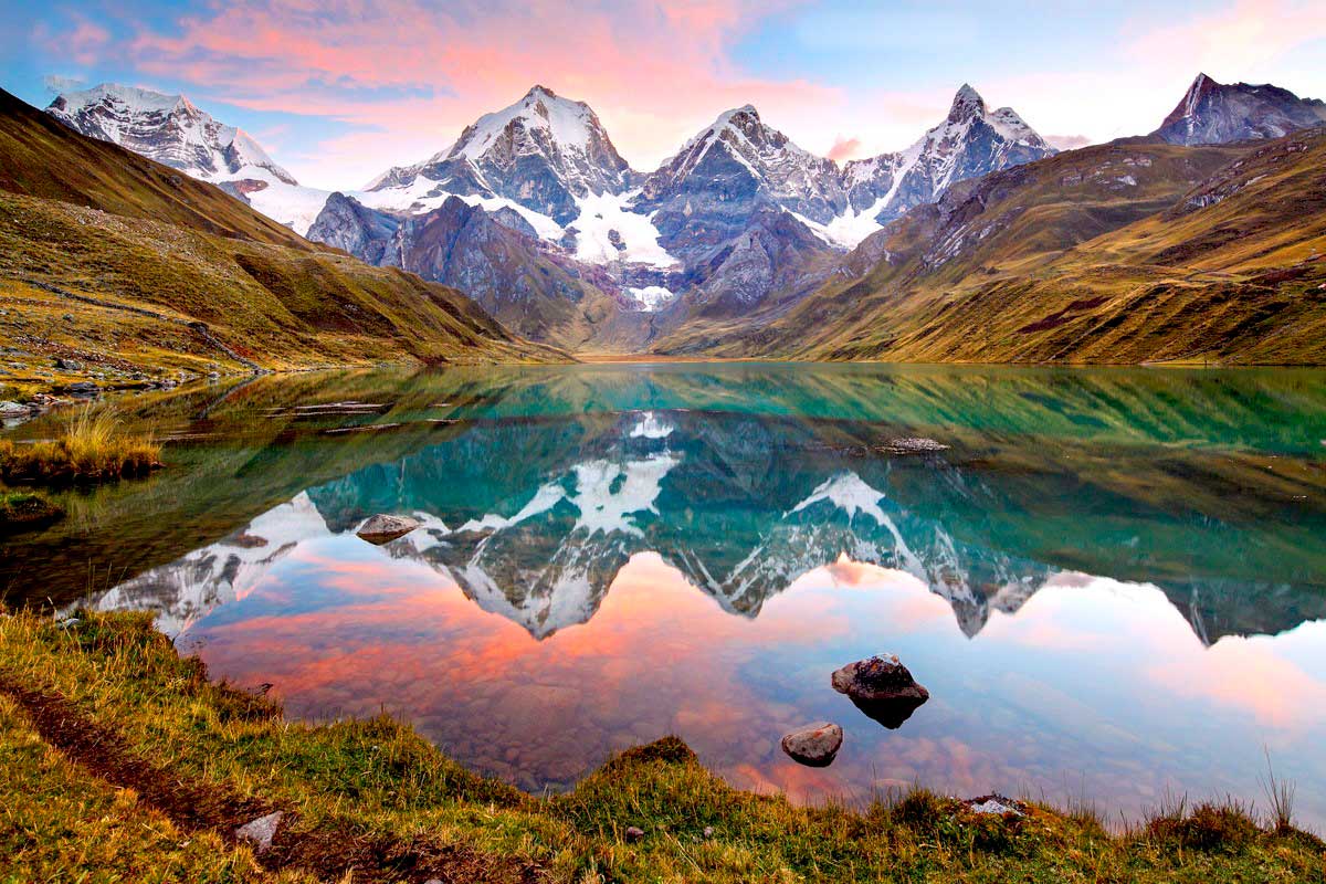 Day 2: Cuartelhuain / Laguna Mitucocha (4300MT) / Laguna Carhuacocha (4,500M/14763,78 FT)